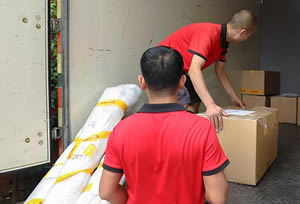 ��ɫ��;���