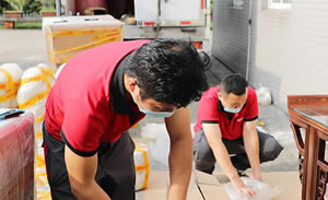 ��ɫ��Ҵ��